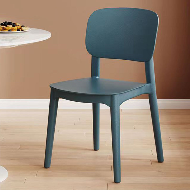 كرسي بلاستيك مربع عصري مبتكر بدون مسند ظهر لغرفة المعيشة 