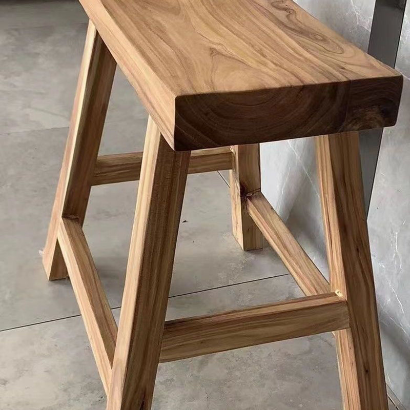 Moderner minimalistischer rechteckiger Holz-Niedrigstuhl für das Wohnzimmer 
