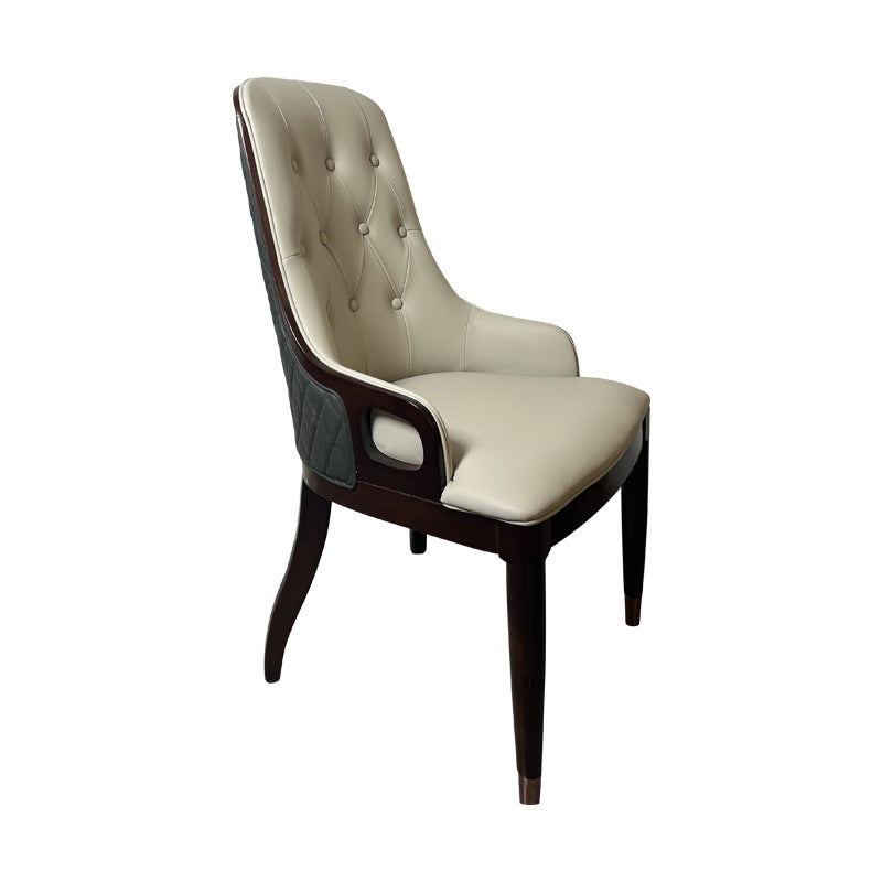 Chaise de salle à manger en cuir à dossier en bois caoutchouc avec dossier en plaid moderne et luxueux 
