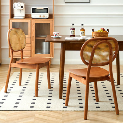 Moderner minimalistischer quadratischer gebogener Holz-Rattan-Esszimmerstuhl mit Rückenlehne für das Esszimmer 