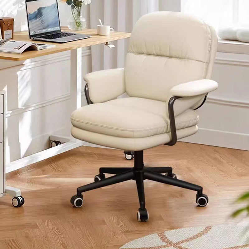 Chaise de bureau carrée en cuir minimaliste moderne en nylon et acier avec dossier et accoudoirs pour la maison 