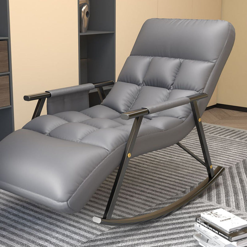 Zeitgenössischer nordischer Stoff gepolsterter Schaukelstuhl mit Metallrahmen, Rückenlehne und Armlehne für das Wohnzimmer 