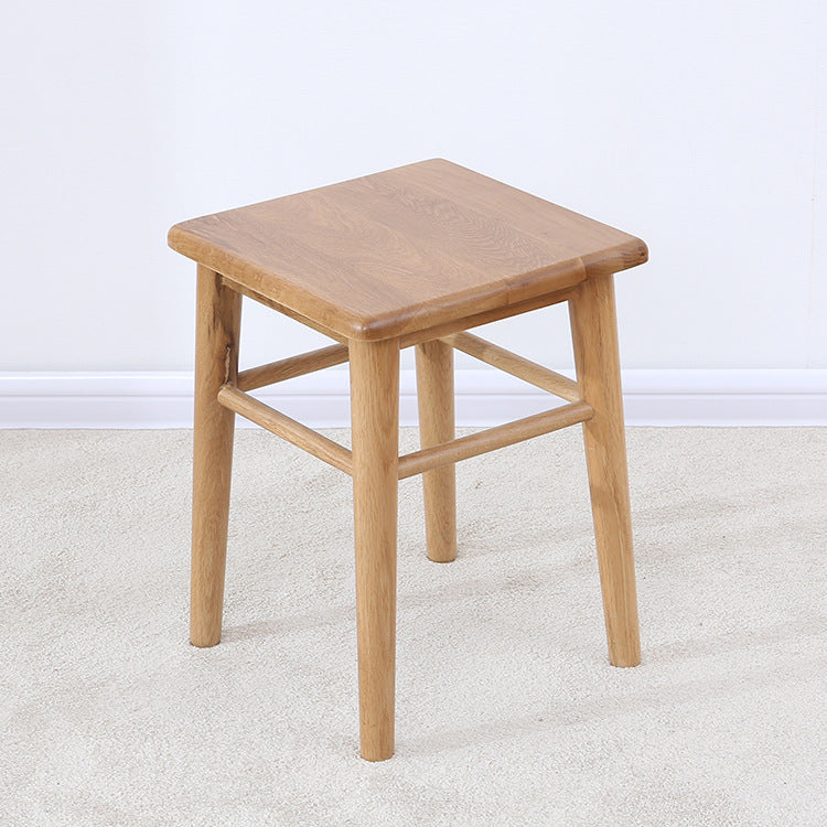 Moderner minimalistischer quadratischer Hocker aus Eichenholz mit Stoffbezug als Fußhocker für das Wohnzimmer 