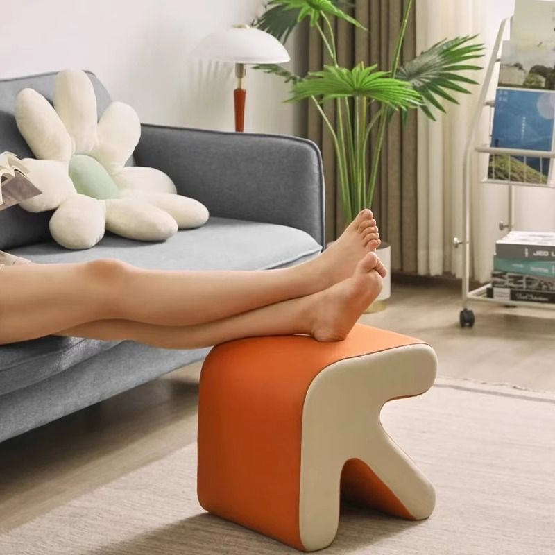 Contemporary Creative Arrow Design Leather Upholstered Portable Footstool For Living Room