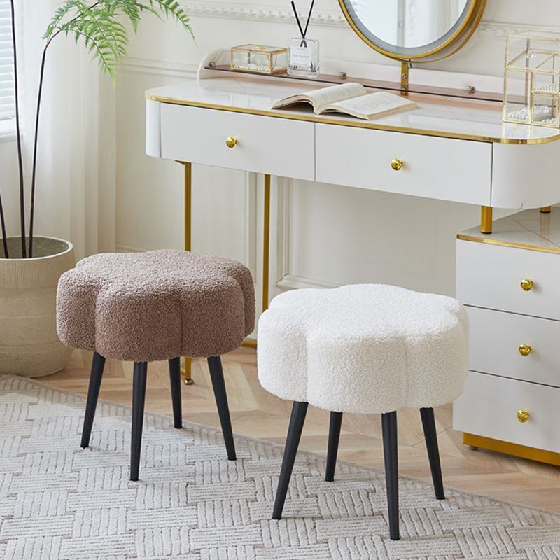 Contemporary Creative Cloud Shape Lambswool Carbon Steel Frame Low Stool For Bedroom