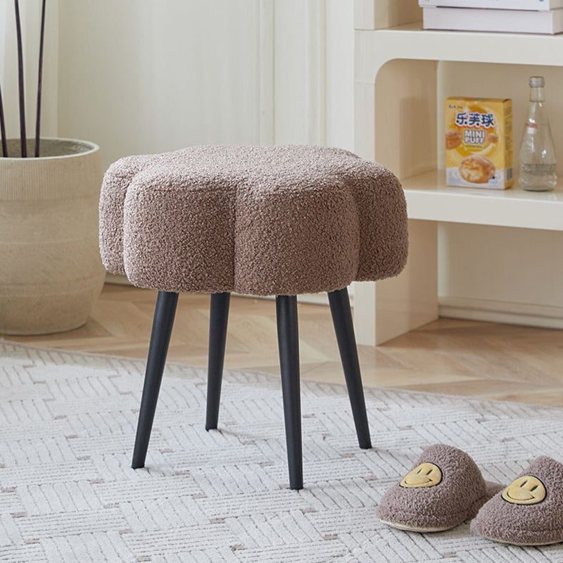 Contemporary Creative Cloud Shape Lambswool Carbon Steel Frame Low Stool For Bedroom