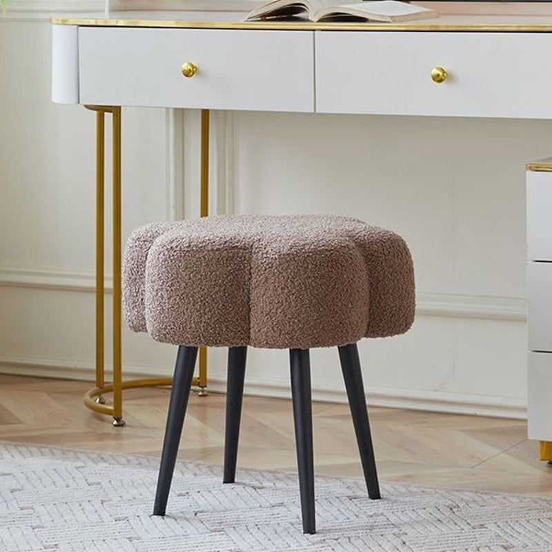 Contemporary Creative Cloud Shape Lambswool Carbon Steel Frame Low Stool For Bedroom
