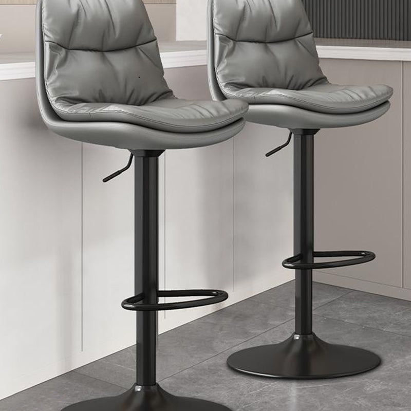 Tabouret de bar pivotant réglable en hauteur avec repose-pieds en cuir Nappa de luxe contemporain, base en métal ronde pour salle à manger 