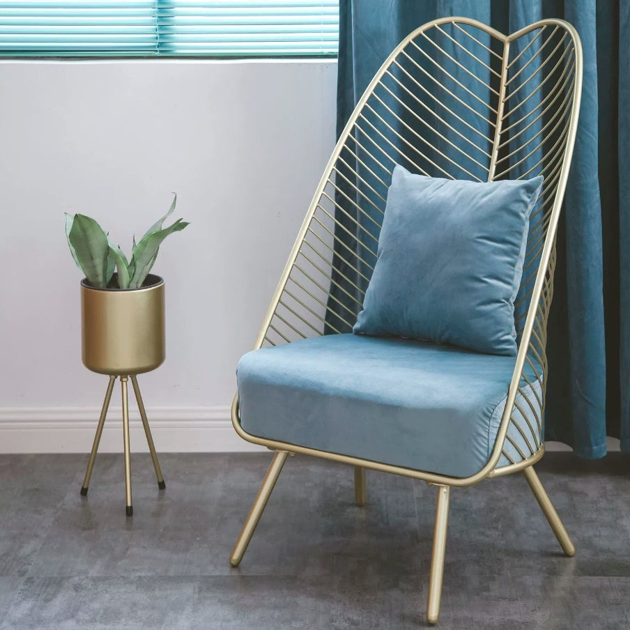 Contemporary Nordic Velvet Upholstered Banana Leaf Metal Frame Accent Chair Backrest For Living Room