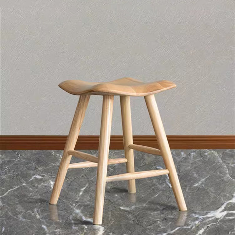Zeitgenössischer nordischer quadratischer Barhocker aus Leder und Edelstahl mit niedriger Rückenlehne für das Esszimmer 