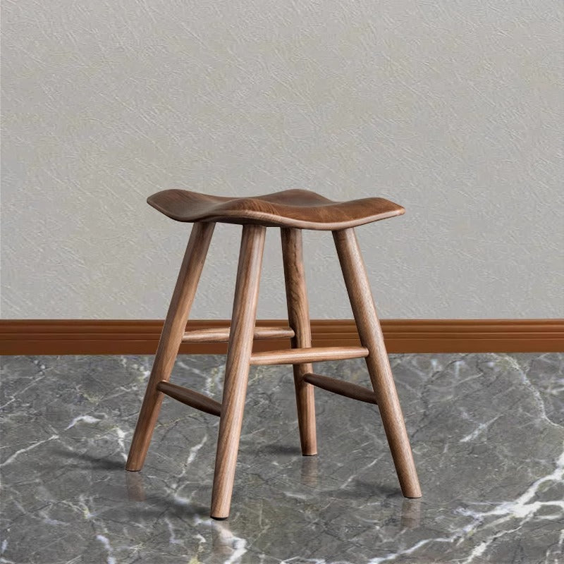 Zeitgenössischer nordischer quadratischer Barhocker aus Leder und Edelstahl mit niedriger Rückenlehne für das Esszimmer 