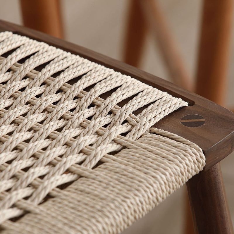Traditioneller rustikaler runder rechteckiger Aluminium-Rattan-Stoffakzentstuhl mit Rückenlehne für das Wohnzimmer 