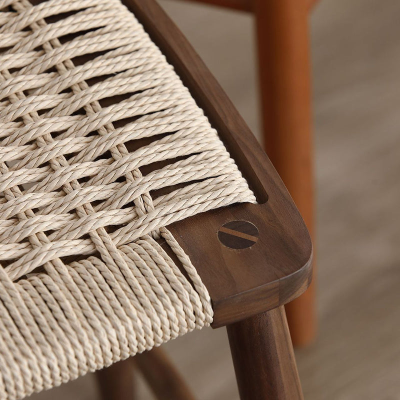 Traditioneller rustikaler runder rechteckiger Aluminium-Rattan-Stoffakzentstuhl mit Rückenlehne für das Wohnzimmer 