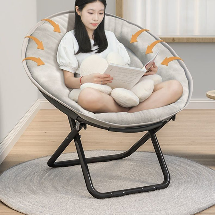 Silla reclinable plegable con respaldo de terciopelo redondo nórdico contemporáneo y estructura de acero al carbono en forma de X para sala de estar 