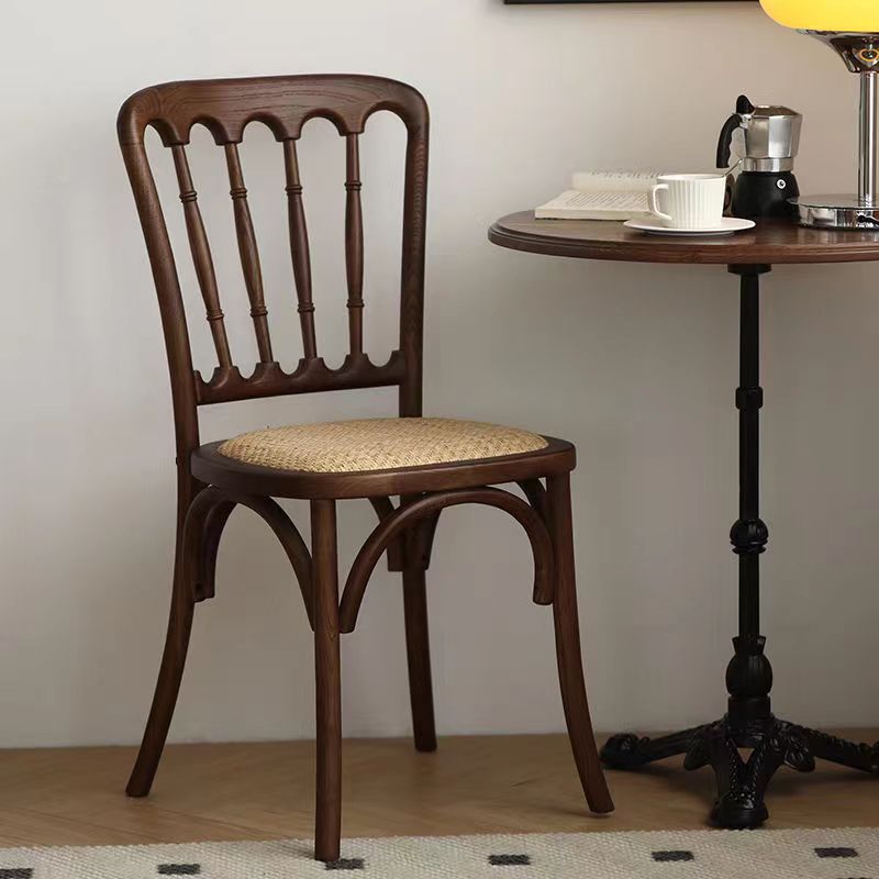 Chaise de Salle à Manger Moderne en Cuir Luxueux Courbé avec Dossier en Acier au Carbone 