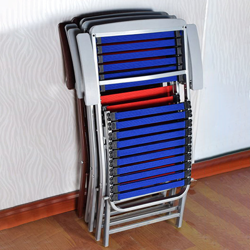 Moderner Luxus PU-Leder gepolsterter Esszimmerstuhl mit Flügelrückenlehne ohne Armlehnen für das Esszimmer 