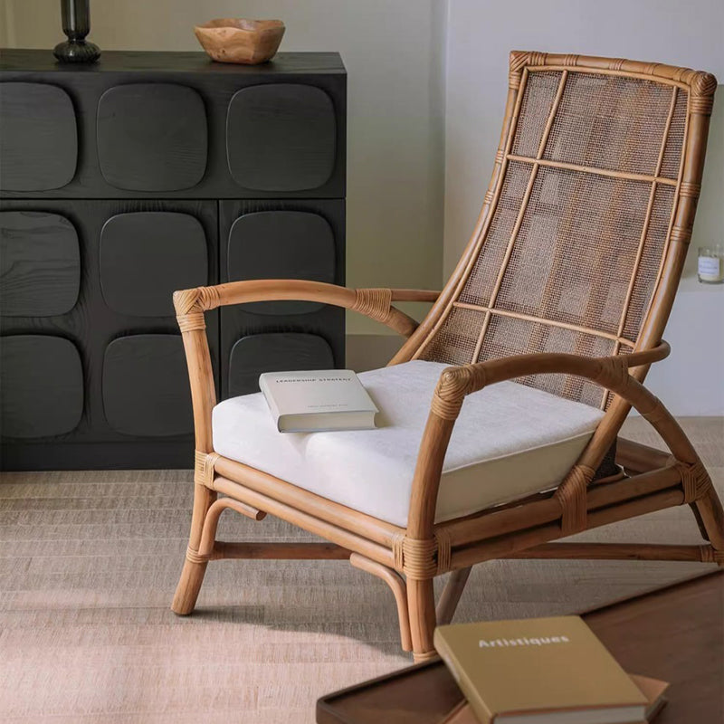 Moderner Luxus PU-Leder gepolsterter Esszimmerstuhl mit Flügelrückenlehne ohne Armlehnen für das Esszimmer 
