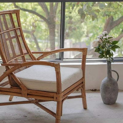 Moderner Luxus PU-Leder gepolsterter Esszimmerstuhl mit Flügelrückenlehne ohne Armlehnen für das Esszimmer 