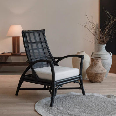 Moderner Luxus PU-Leder gepolsterter Esszimmerstuhl mit Flügelrückenlehne ohne Armlehnen für das Esszimmer 