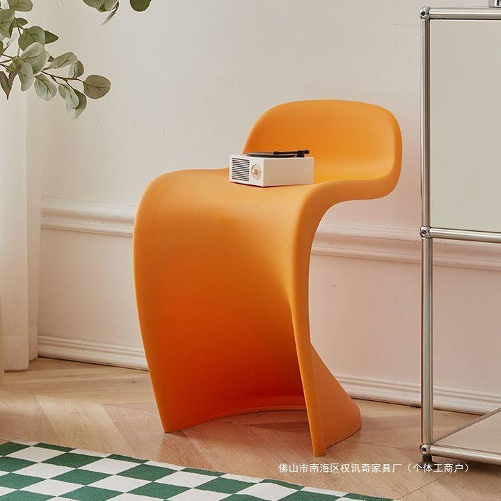 Contemporary Creative Arc Plastic Stackable Vanity Stool Low Back For Bedroom