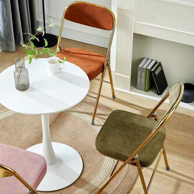 Chaise de Salle à Manger Moderne en Cuir Luxueux Courbé avec Dossier en Acier au Carbone 