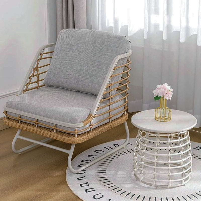 Contemporary Boho Square PE Rattan Weaving Carbon Steel Accent Chair Backrest For Living Room