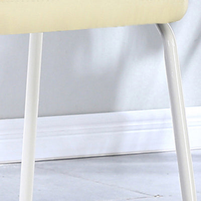 Taburete de tocador apilable con respaldo de cuero escandinavo contemporáneo y estructura de acero al carbono para dormitorio 