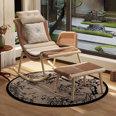Zeitgenössischer Boho-Geschwungener PE-gewebter Rattan-Metallrahmen-Schaukelstuhl Terrassenstuhl Kopfstütze Fußstütze für Balkon 