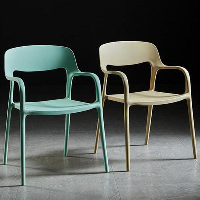 Chaise de salle à manger empilable en plastique carré nordique contemporaine avec dossier et accoudoir 