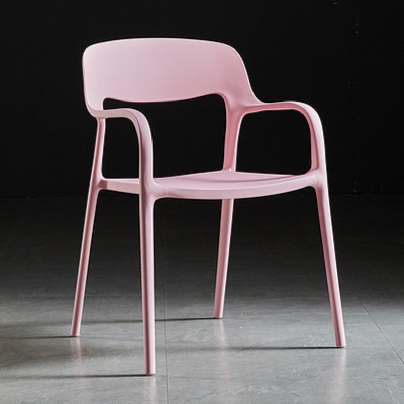 Chaise de salle à manger empilable en plastique carré nordique contemporaine avec dossier et accoudoir 