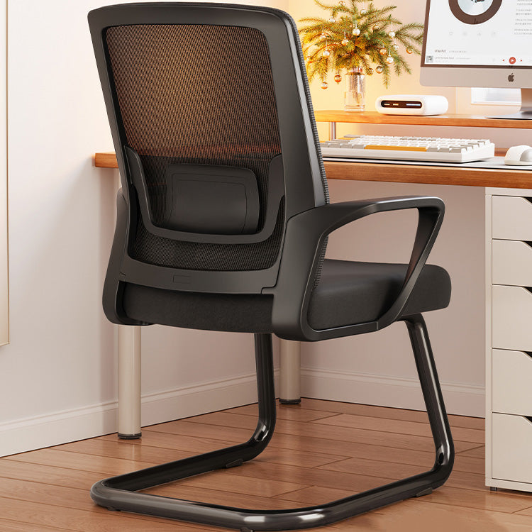 Silla de escritorio con respaldo de reposabrazos de tela de malla cuadrada de simplicidad contemporánea con estructura de metal para estudio 