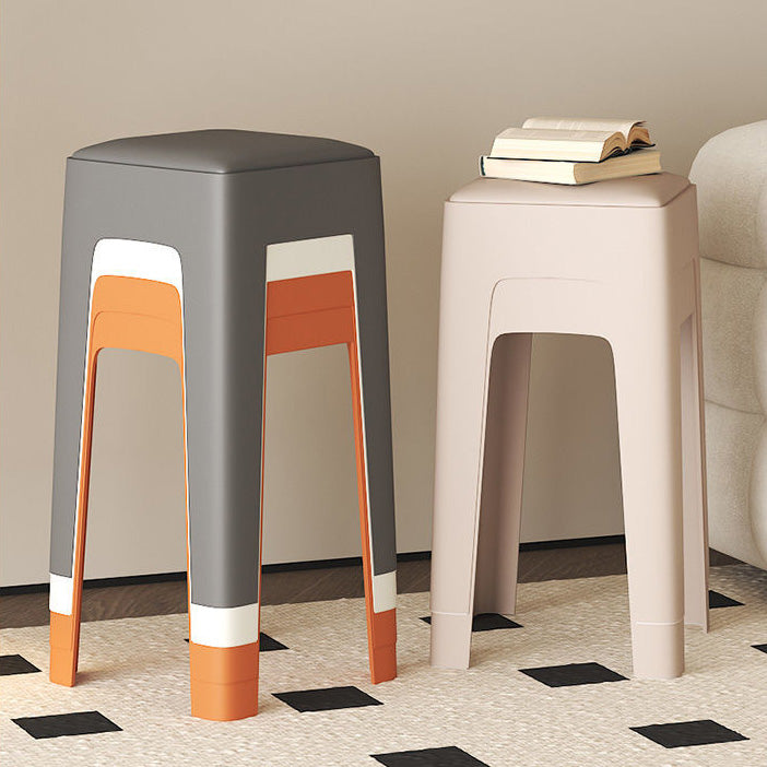 Tabouret de vanité empilable en plastique carré nordique contemporain sans dossier pour chambre 