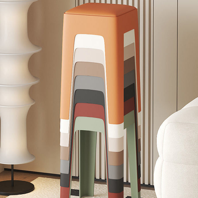 Tabouret de vanité empilable en plastique carré nordique contemporain sans dossier pour chambre 