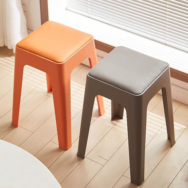 Tabouret de vanité empilable en plastique carré nordique contemporain sans dossier pour chambre 