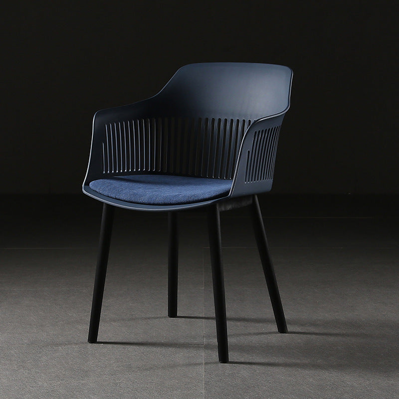 Contemporáneo Cuadrado Nórdico Plástico Marco de Acero al Carbono Silla de Comedor Respaldo Reposabrazos Para Comedor 