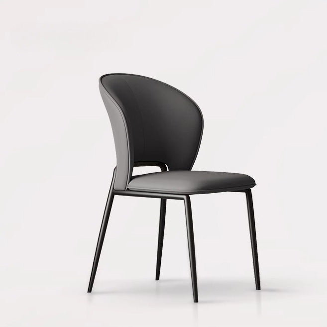 Silla de comedor escandinava contemporánea de cuero de microfibra cuadrada con respaldo de ala de acero al carbono para comedor 