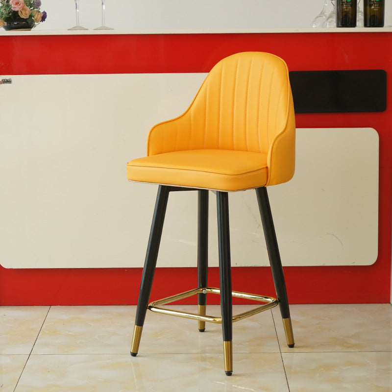 Taburete de bar de metal con asiento de cuero Nappa curvado de lujo contemporáneo, respaldo y reposapiés para comedor 