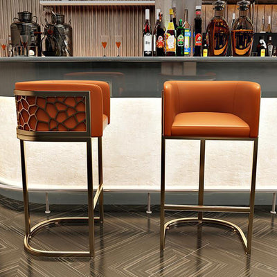Zeitgenössischer Luxus Arc Ledergepolsterter Metallbarhocker Rückenlehne Fußstütze für Esszimmer 
