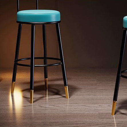 Tabouret de bar en fer avec dossier et repose-pieds en cuir PU rond nordique contemporain en cuir microfibre cuir véritable meilleur matériau cuir véritable pour salle à manger 