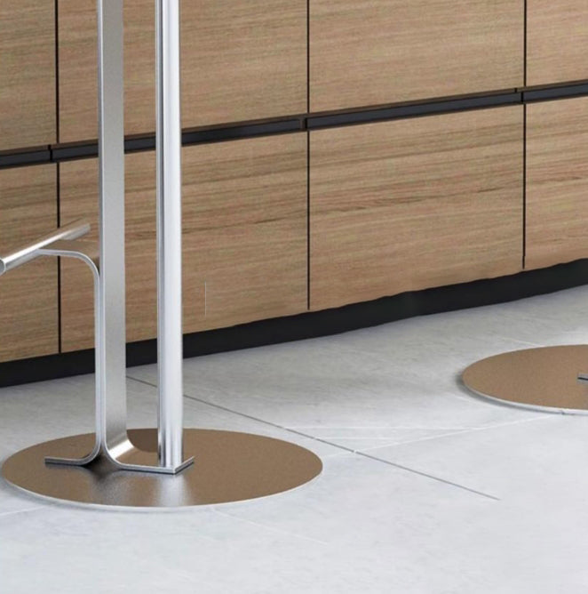 Traditional Colonial Round Pine Wood Carbon Steel Bar Stool Backless Footrest For Dining Room
