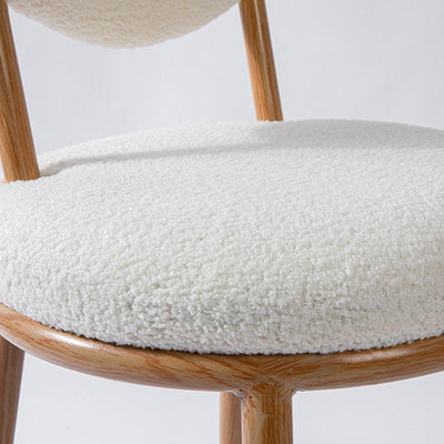 Moderner Shabby Chic runder Hocker aus Lammfleece mit Kohlenstoffstahlrahmen, herzförmiger Rückenlehne für das Schlafzimmer 
