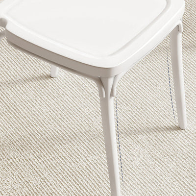 Moderner Mid-Century Plastik Esszimmerstuhl mit Spindelrücken für das Esszimmer 
