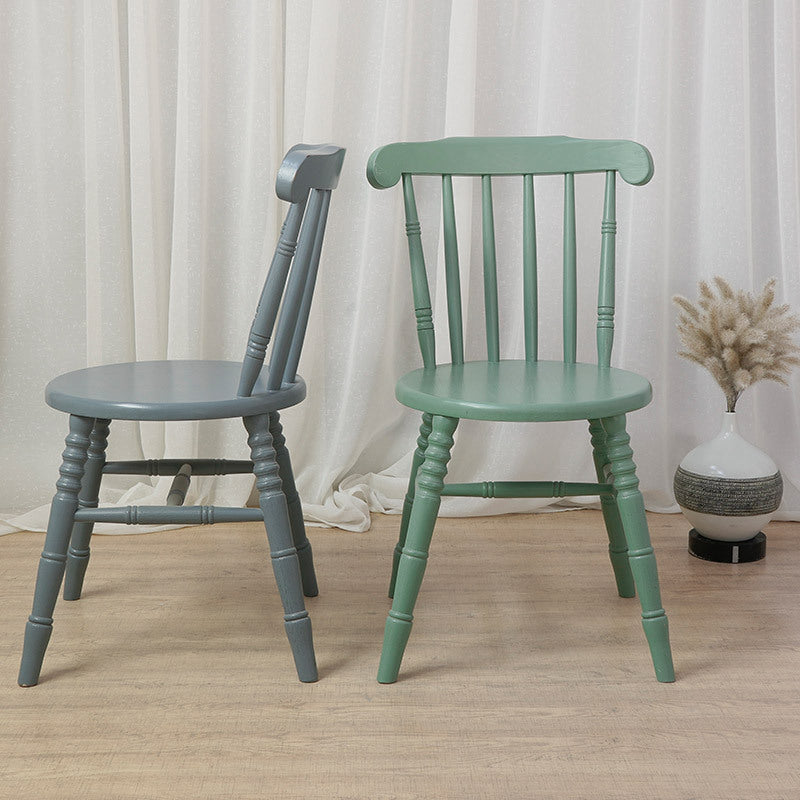 Chaise de salle à manger moderne du milieu du siècle en bois massif rond avec dossier à broches et repose-pieds 