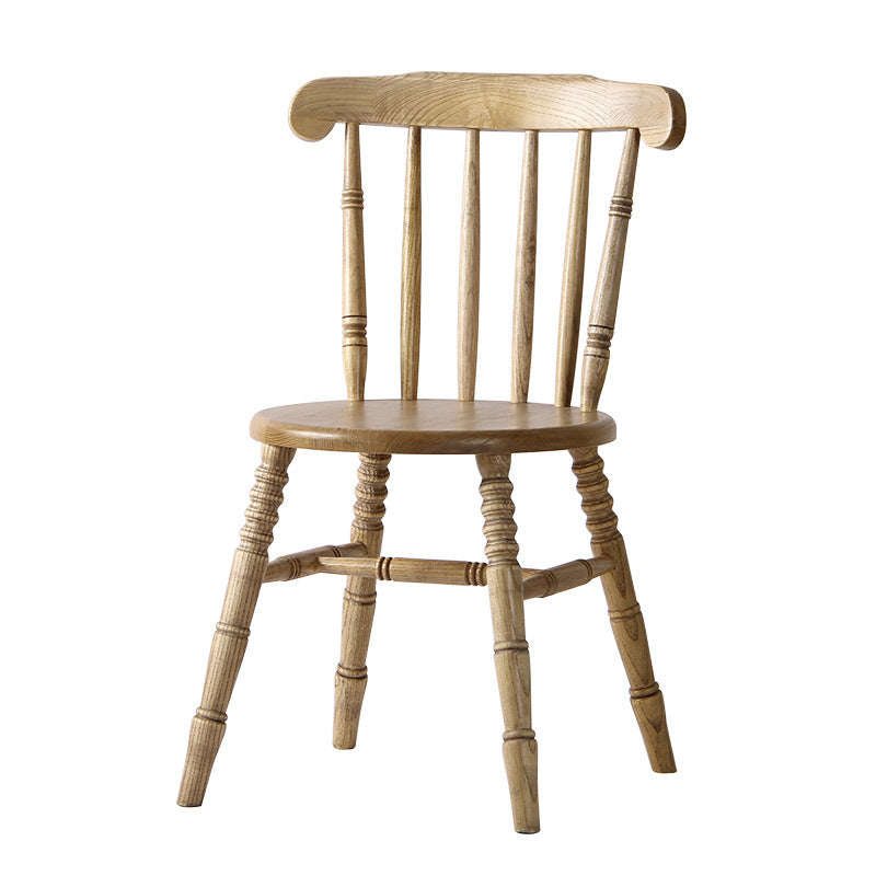 Chaise de salle à manger moderne du milieu du siècle en bois massif rond avec dossier à broches et repose-pieds 
