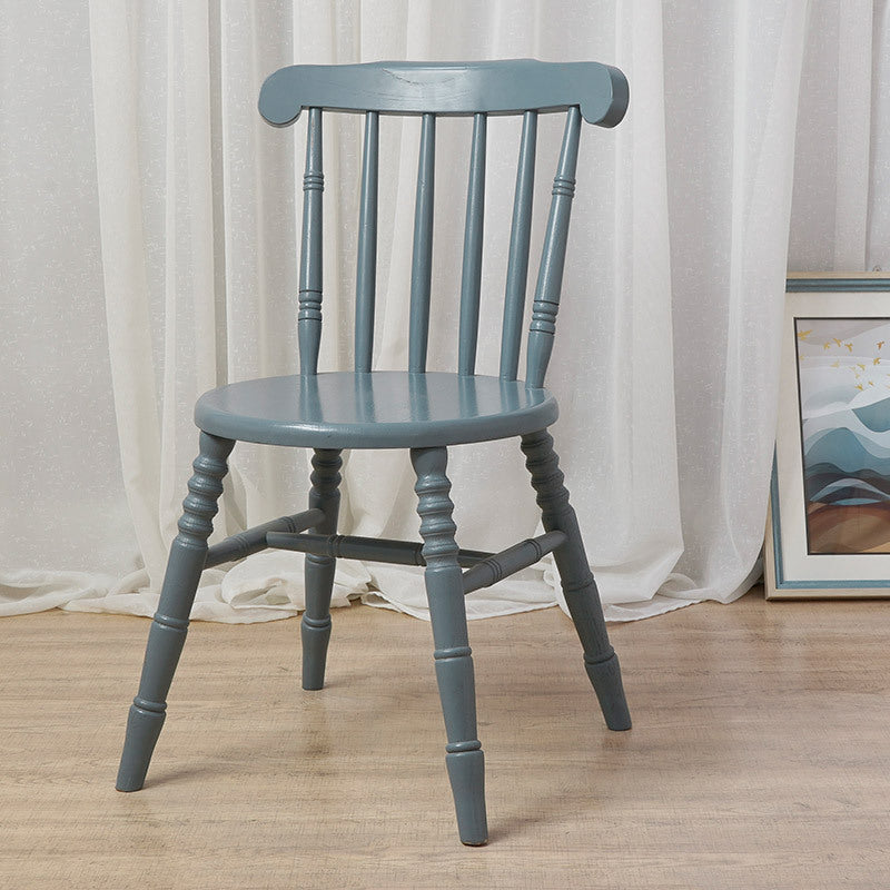 Chaise de salle à manger moderne du milieu du siècle en bois massif rond avec dossier à broches et repose-pieds 