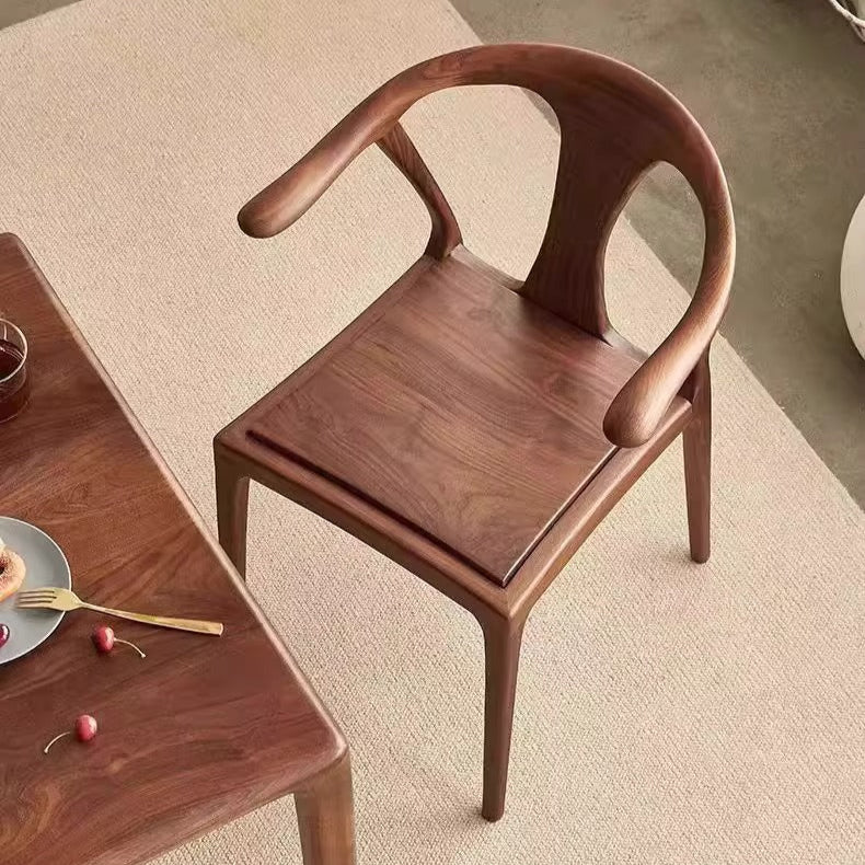 Traditional Vintage Square Toona Wood Rubberwood Ash Wood Manchurian Ash PU Leather Dining Chair Curved Backrest For Living Room