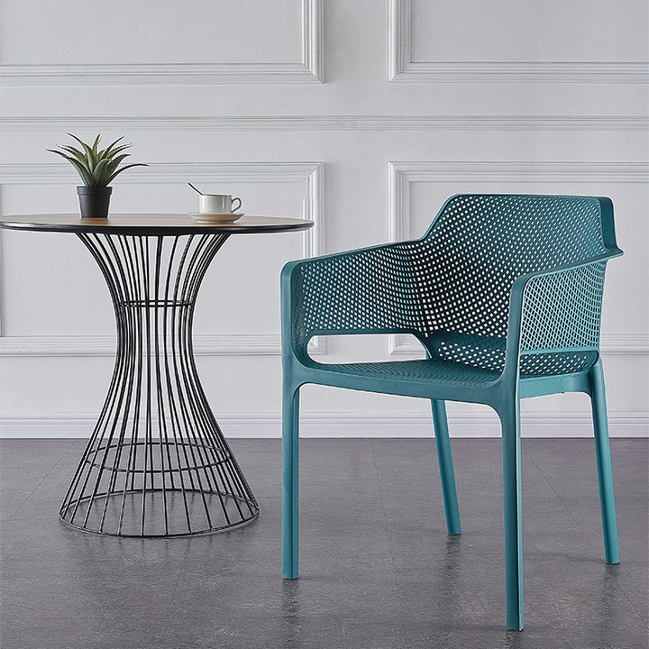 Contemporary Scandinavian Square Hollow PP Stackable Dining Chair Armrest For Dining Room