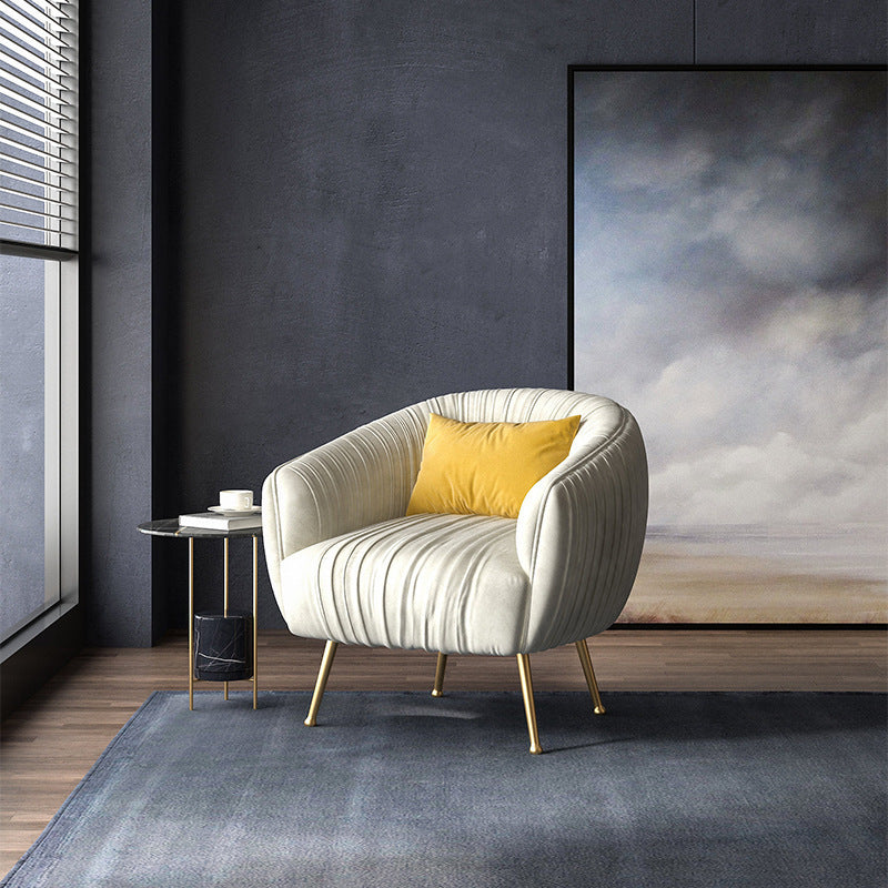 Contemporary Scandinavian Curved Velvet Upholstered Accent Chair Lounge Chair For Living Room