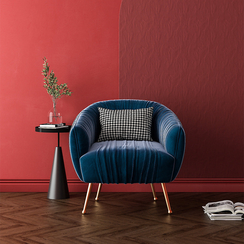 Contemporary Scandinavian Curved Velvet Upholstered Accent Chair Lounge Chair For Living Room