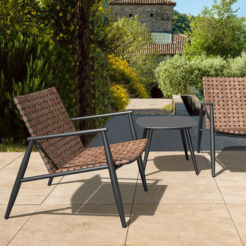 Traditioneller rustikaler quadratischer Aluminium-PE-Leder-Rattan-Akzentstuhl mit Rückenlehne und Armlehne für die Terrasse 